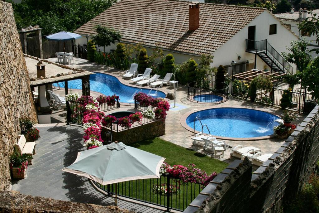 Alojamientos Rurales Benarum Con Spa 알푸하라 데 라 시에라 외부 사진