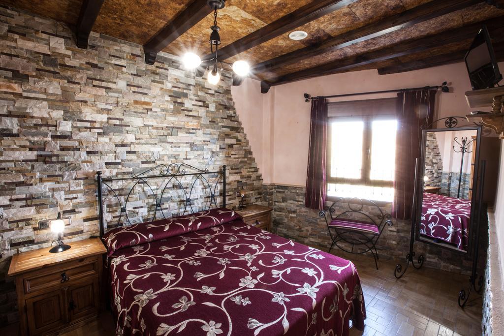 Alojamientos Rurales Benarum Con Spa 알푸하라 데 라 시에라 외부 사진
